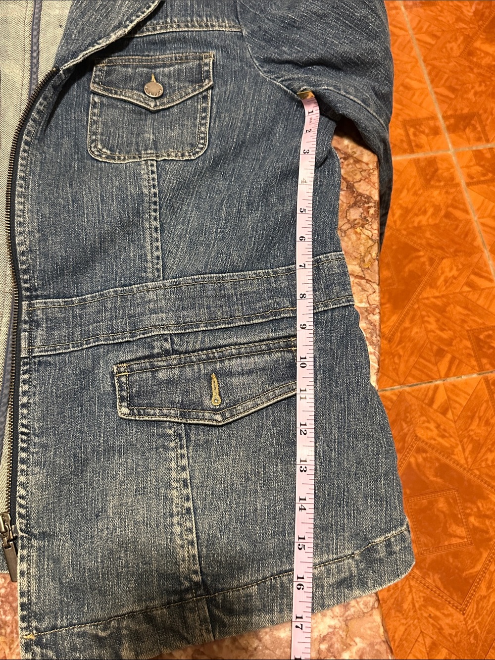 Liz Claiborne Women's Denim zip Jacket - Picture 12 of 17